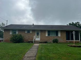 195 Jo Mar Dr, Parkersburg, WV 26104