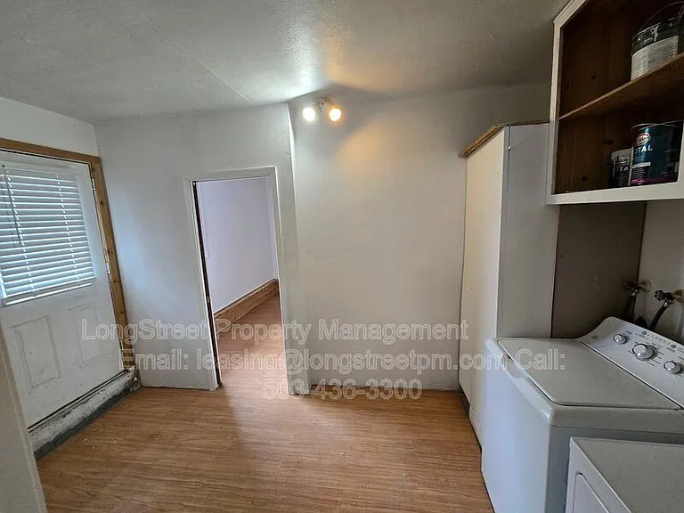 2711 Newton St — Photo 20