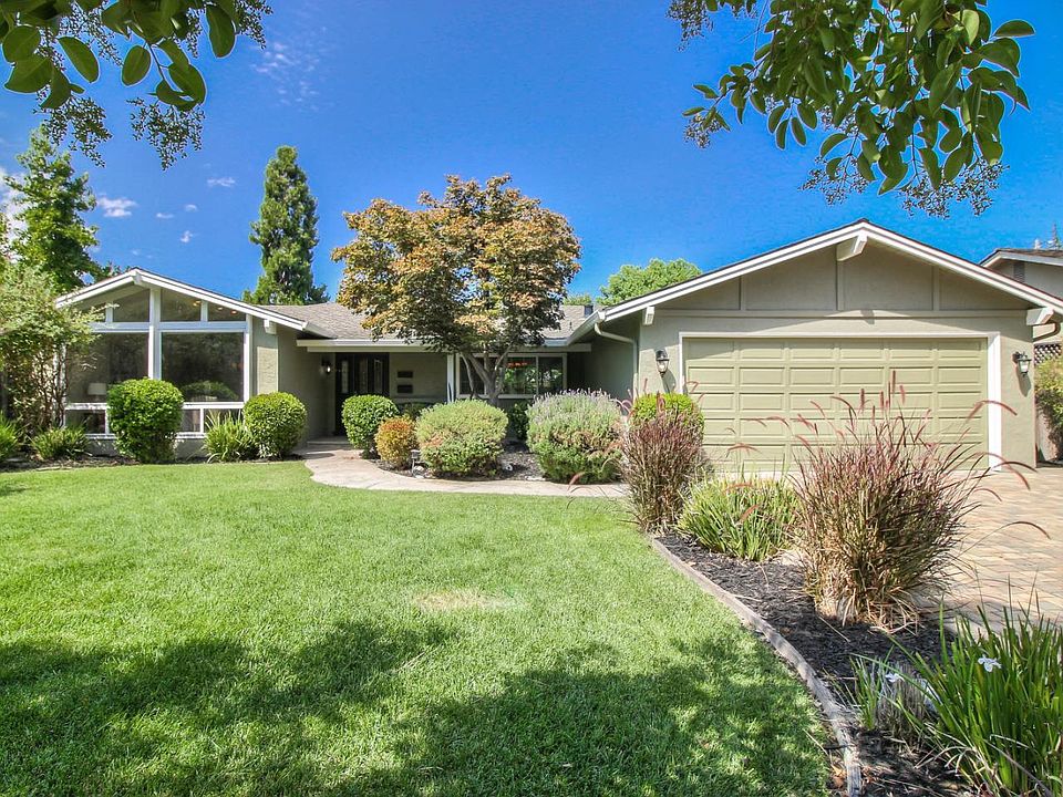 1st image of 273 Belblossom Way