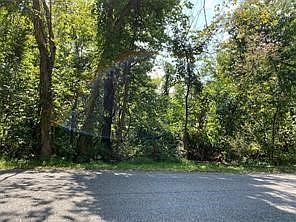 2nd image of 79-12 Baker Rd