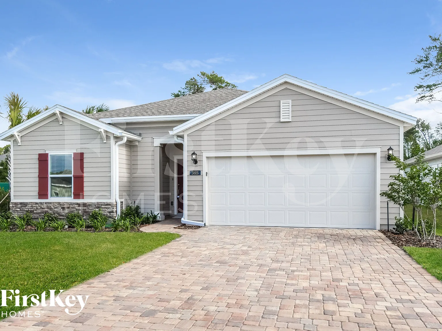 3 bed, 2.0 bath, 1544 sqft, $2,080 — Photo 2