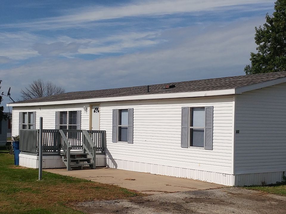 1st image of 42 Saint Peters Dr