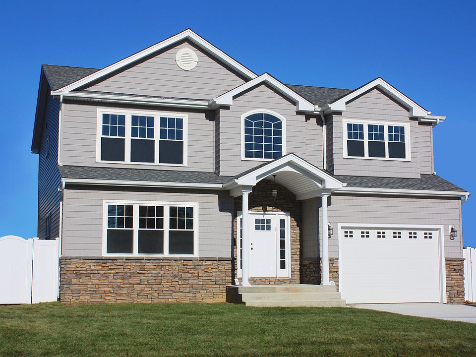 New Construction Colonial