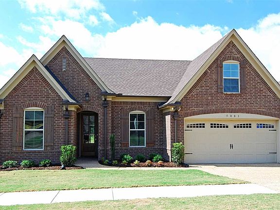 2nd image of 390 Whispering Creek Dr