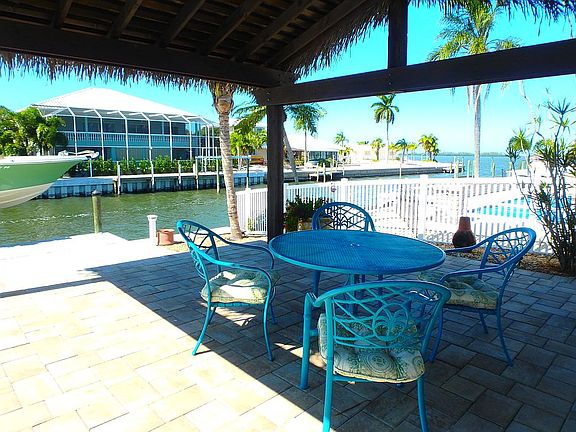 5th image of 3704 Royal Palm Dr