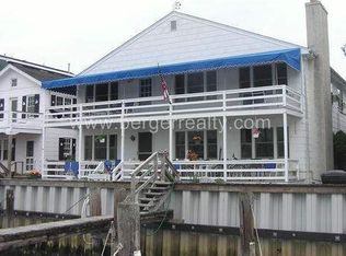 16 W 16th St, Ocean City, NJ 08226
