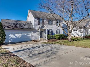 8815 Palmutum Pl, Charlotte, NC 28269