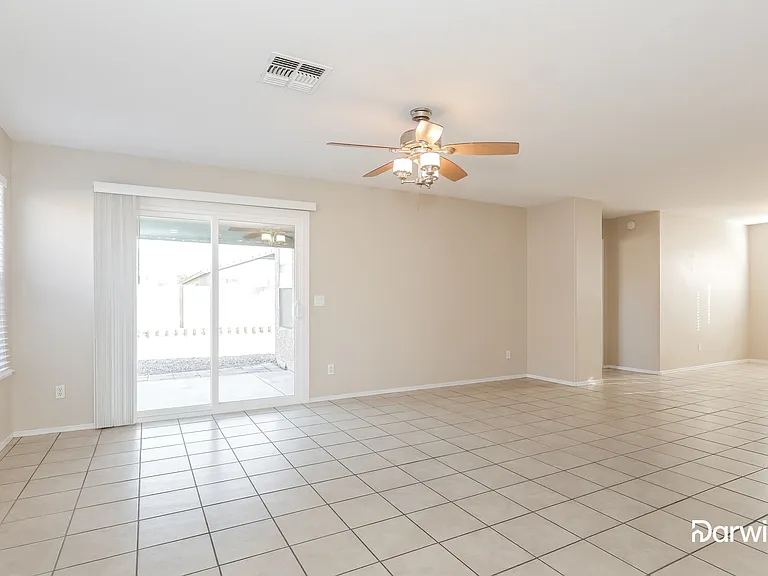 43683 W Elm Dr — Photo 4