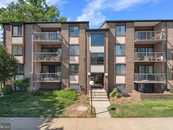 9730 Kingsbridge Dr APT 3, Fairfax, VA 22031