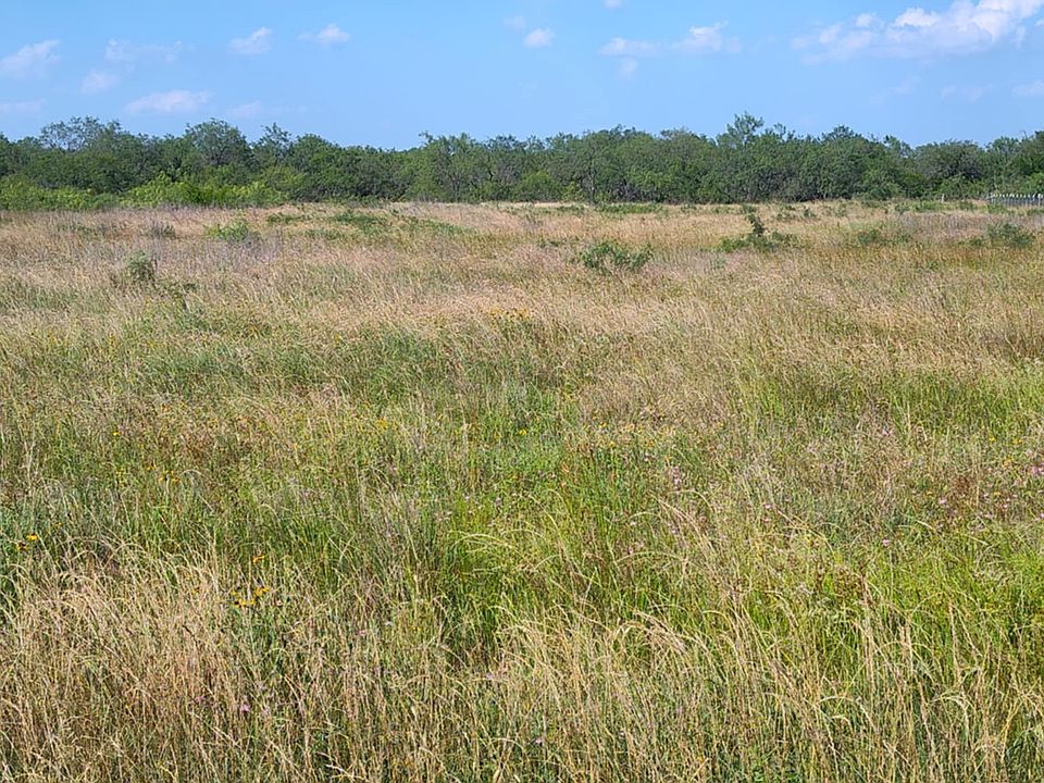 2nd image of 49 Boren Private Rd
