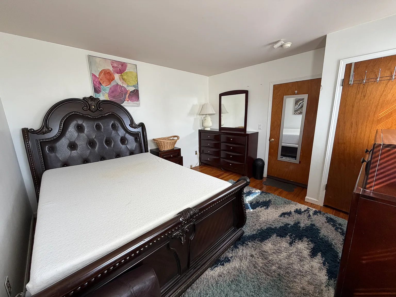 3 bed, $1,000 — Photo 3