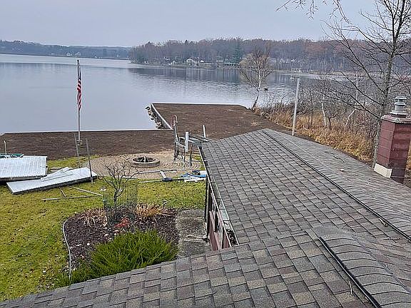 3rd image of 11110 Oak Dr