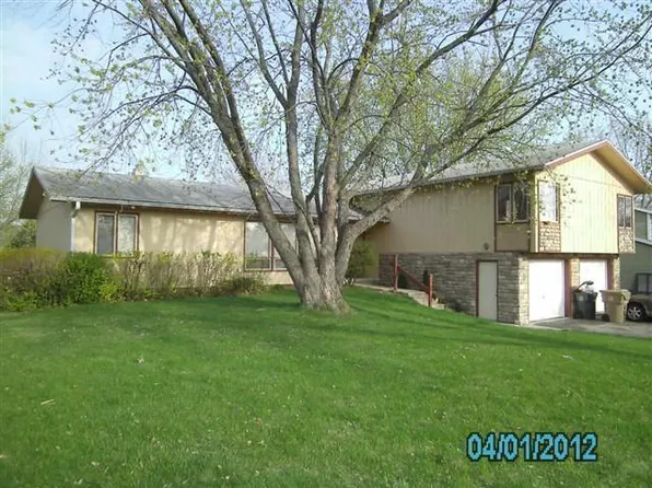 2001 Frisch Rd, Madison, WI 53711