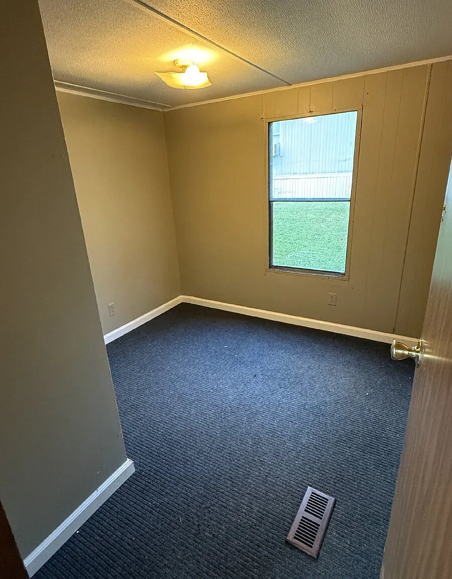 3 bed, 2.0 bath, $1,450 — Photo 4