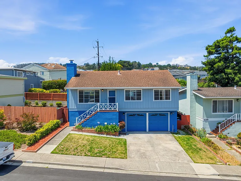 435 Alhambra Rd — Photo 25