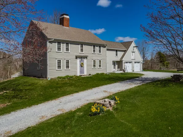 693 Middle Road, Woolwich, ME 04579