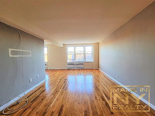 1st image of 14202 84th Dr APT 6k