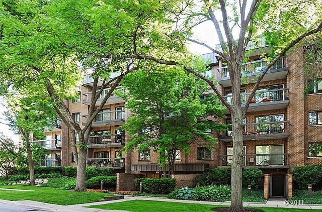 1st image of 1695 2nd St APT 401