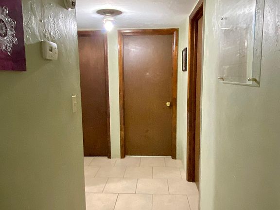 4th image of 821 NW 13th St APT 5