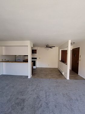 1st image of 1393 Meadowcreek Dr