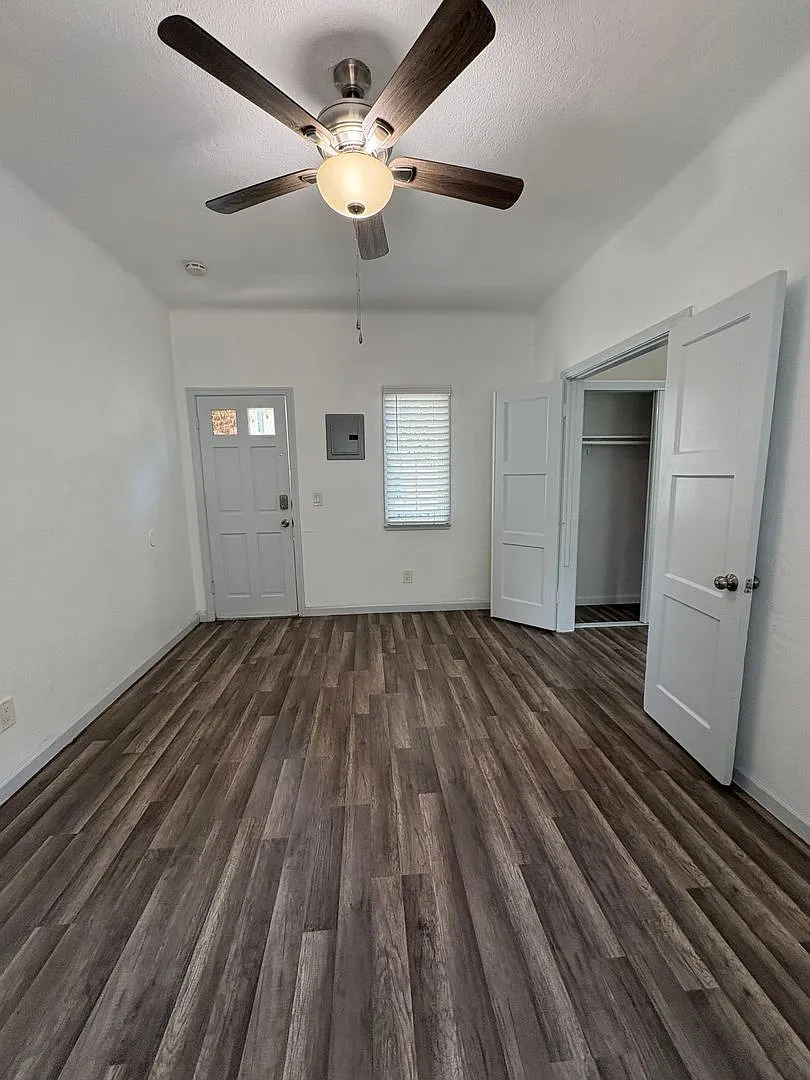 1000 Redondo Ave Apartments, Long Beach CA — Photo 3