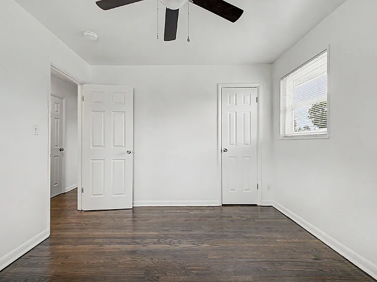 1764 Chester St — Photo 20