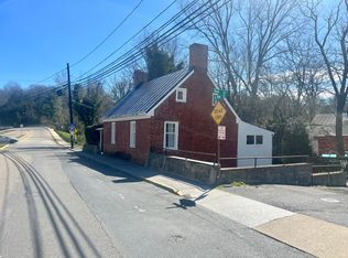 701 N Main St, Lexington, VA 24450