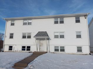 644 W 63rd St, Davenport, IA 52806