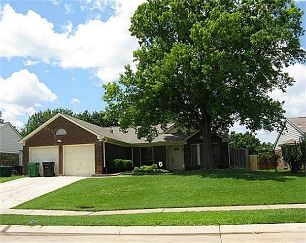 1st image of 5045 Colonial Dr