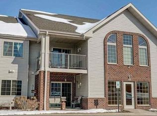 W1062 Marietta Ave APT 310, Ixonia, WI 53036