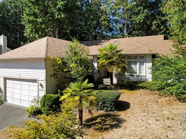10906 NW Crocus Place, Silverdale, WA 98383