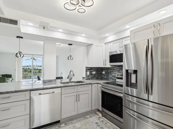 14575 Bonaire Boulevard #403, Delray Beach, FL 33446