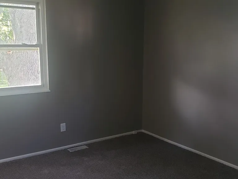 1501 W Blvd — Photo 1