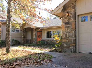 6 Galeon Ln, Hot Springs Village, AR 71909