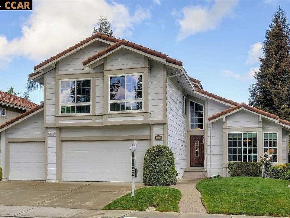 1st image of 245 Augustine Dr