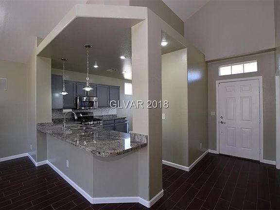 3rd image of 6113 Blue Pearl St
