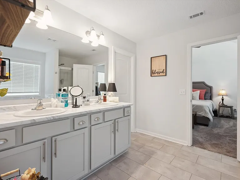 58 Summerhill Dr — Photo 13