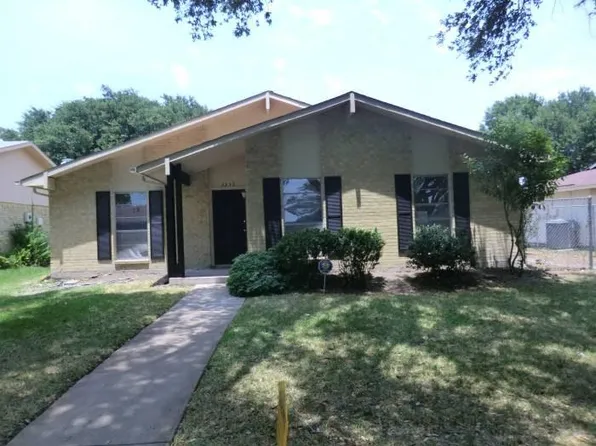 3313 Janwood Ln, Garland, TX 75044