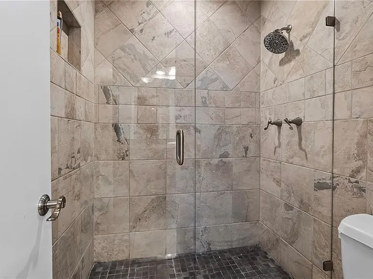 5566 Jacquelyn Ct — Photo 30