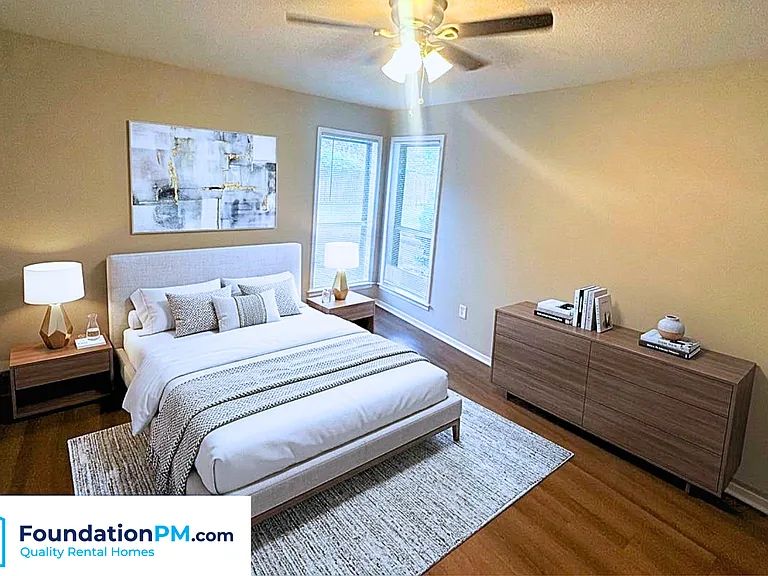 3945 Macon Road - 5 — Photo 12