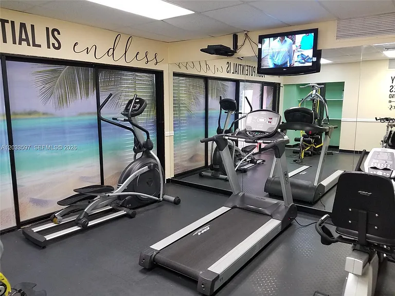 3401 N Country Club Dr #211 — Photo 30