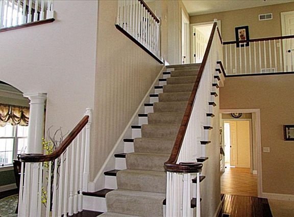 4th image of 843 Water Edge Ct #L-0052