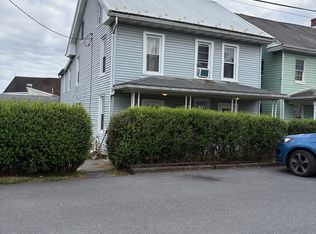 1248 E Old Cumberland St #1, Lebanon, PA 17042