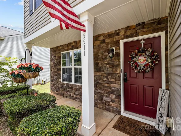 5511 Keener Ridge Rd, Charlotte, NC 28216