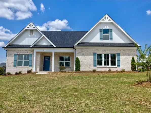 107 Arrendal Ct, Mocksville, NC 27028