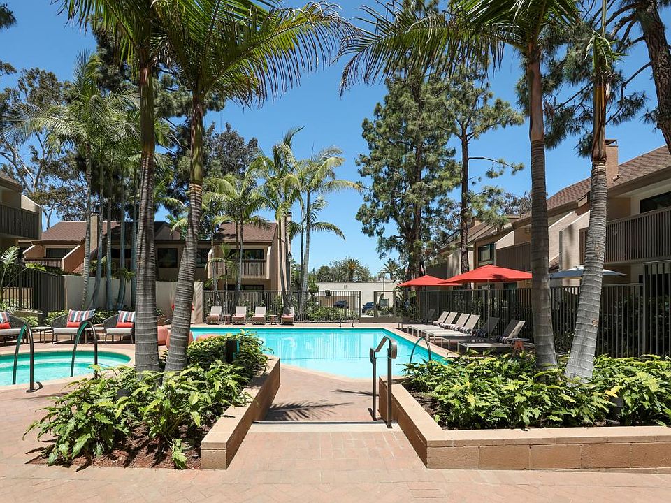 Colony at Fashion Island - Apartments in Newport Beach, CA