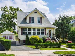 6 Jost Pl, Yonkers, NY 10704
