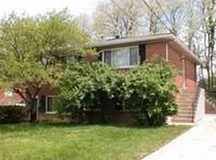 512 Greenfield Ln, Erlanger, KY 41018