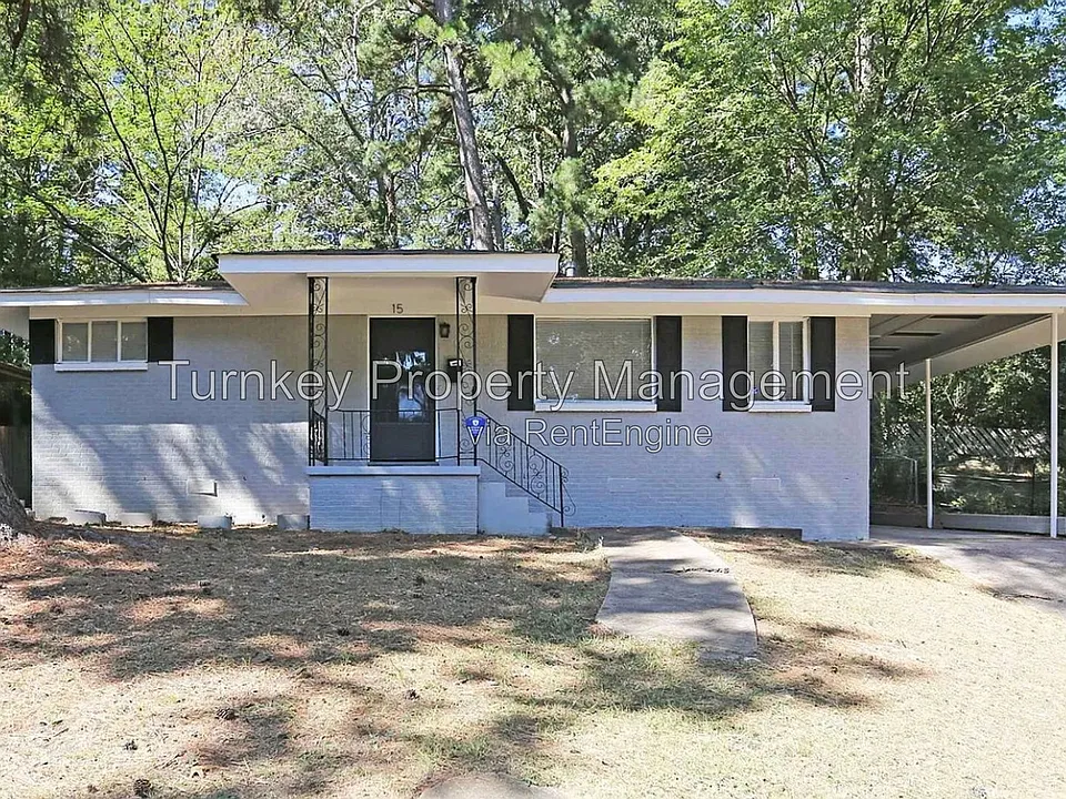15 Woodcliff Cir
