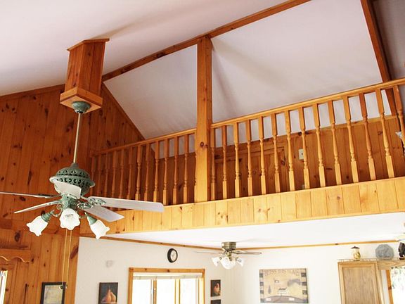 4th image of 170 Beaver Shores Dr